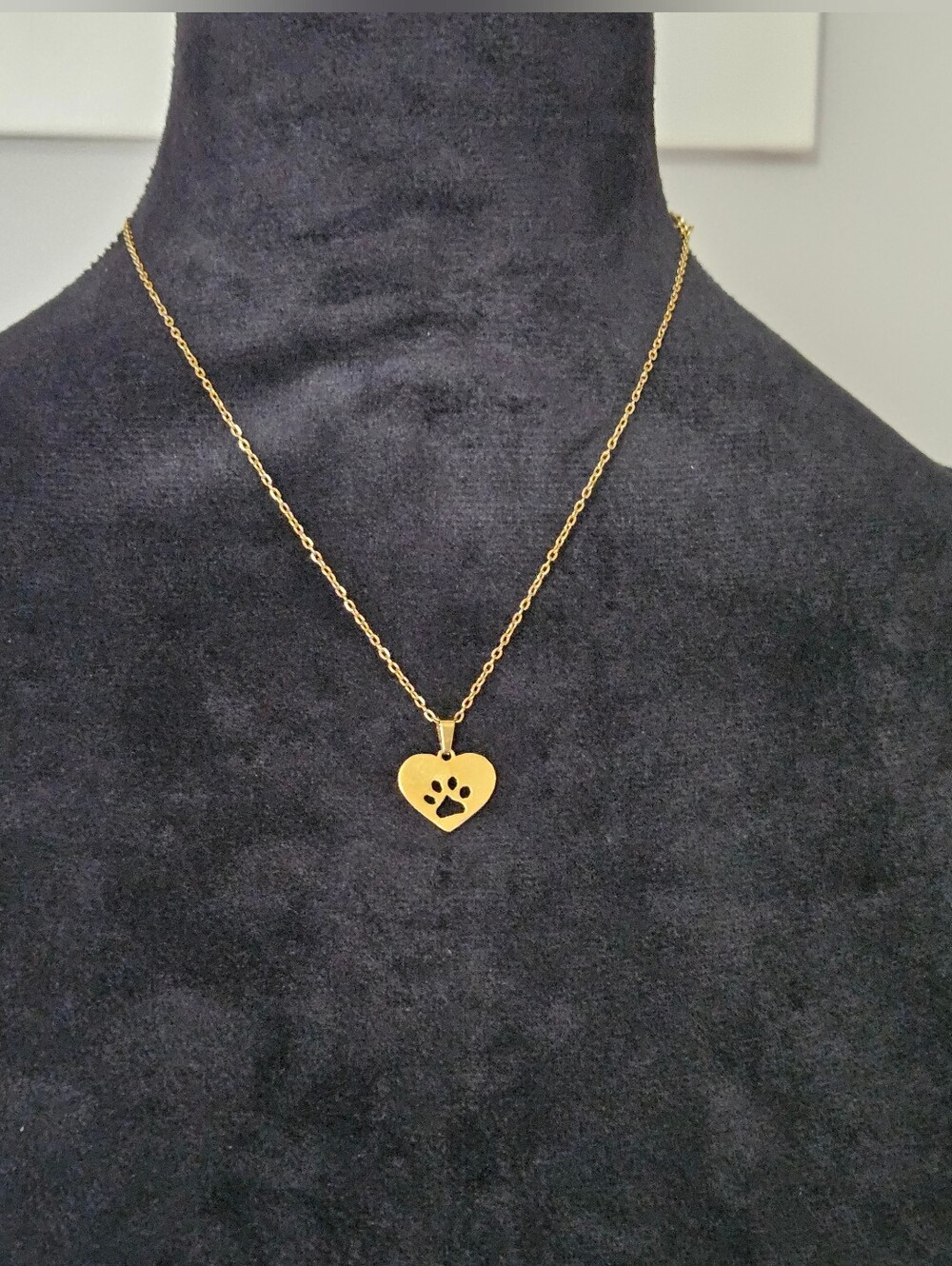 Gold-Tone Heart & Paw Print Cut-Out Pendant Necklace w/ Lobster Clasp - Picture 2 of 3